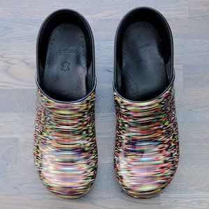 Dansko Professional Clogs, Patent Leather